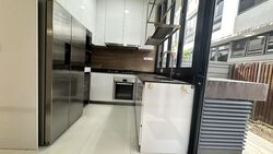 Sunrise Avenue (D28), Terrace #453731361